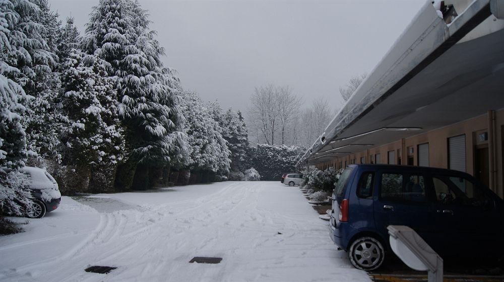 Blue Relais Maggiore Dormelletto Esterno foto